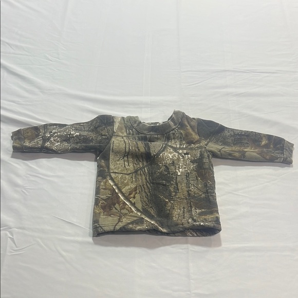 Bass Pro Shops Other - Bass pro shop camo sweatshirt